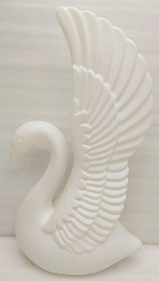 PV Swan Height 88cm